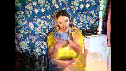 Lia online show from May 29, 2026, 6:39 pm
