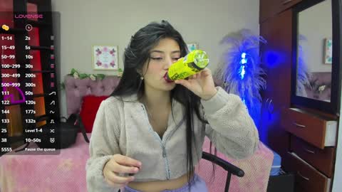 lia online show from December 16, 2024, 8:05 pm