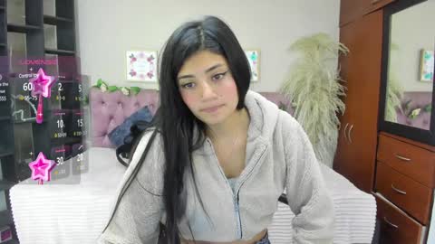 lia online show from December 17, 2024, 8:10 pm