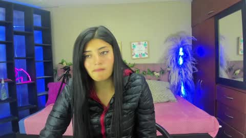 lia online show from January 24, 2025, 7:49 pm