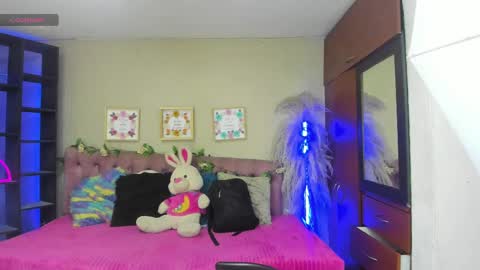 lia online show from March 6, 2025, 8:16 pm