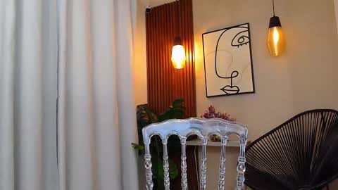 LIA online show from March 13, 2026, 6:25 pm