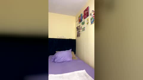 Little Queen Lia  online show from January 11, 2026, 4:45 pm