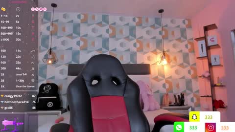 Snapshot of lia_roux1 chatting on March 10, 2025, 8:59 am Camila online show from March 10, 2025, 8:59 am
