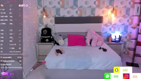 Snapshot of lia_roux1 chatting on March 12, 2025, 1:47 am Camila online show from March 12, 2025, 1:47 am