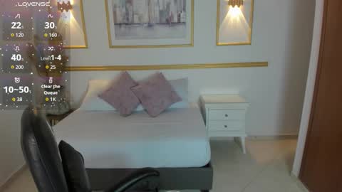 Lia  online show from November 4, 2025, 2:10 am