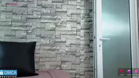 Snapshot of lia_summer1 chatting on January 17, 2026, 6:44 pm lia summer1 online show from January 17, 2026, 6:44 pm