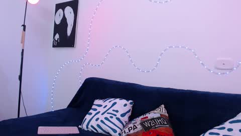 lia_tgn online show from October 10, 2025, 7:02 pm