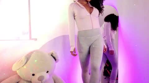 Lia online show from January 9, 2026, 11:39 pm