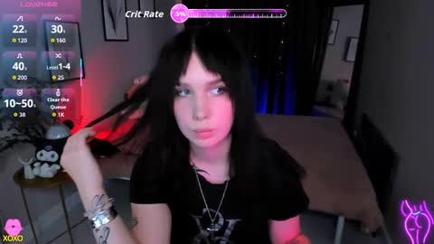 Lia online show from October 2, 2025, 9:00 pm