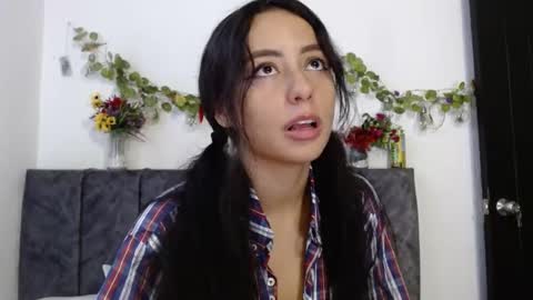 Snapshot of liaa_cute_ chatting on January 30, 2025, 9:47 pm lia online show from January 30, 2025, 9:47 pm