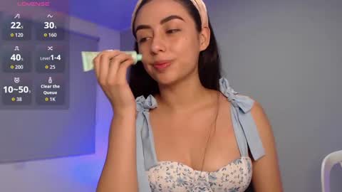   lia  online show from October 11, 2025, 3:17 am