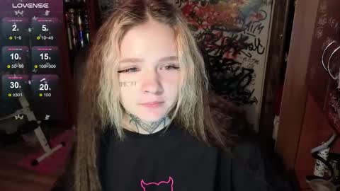 Snapshot of liaaa_li chatting on October 26, 2025, 2:17 am liaaa_li online show from October 26, 2025, 2:17 am