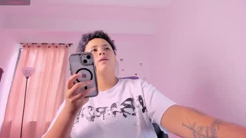 liaa moretzz online show from February 17, 2026, 7:31 pm