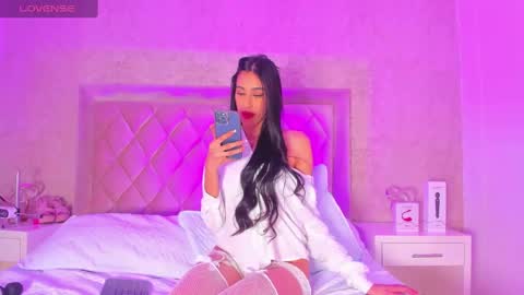 Lia online show from February 13, 2025, 5:16 am