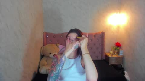  Lia  online show from February 16, 2025, 1:14 am