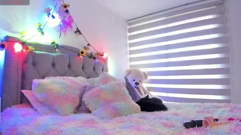 Lia  online show from March 8, 2026, 10:35 pm