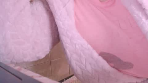 Snapshot of liahsofty chatting on January 21, 2025, 8:21 pm miss Lia colection for travel online show from January 21, 2025, 8:21 pm