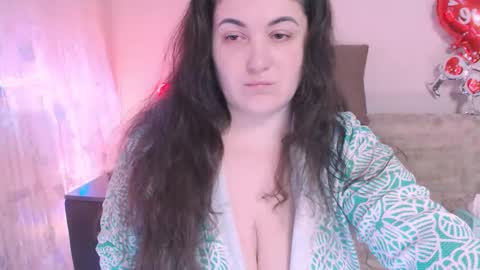 Snapshot of liahsofty chatting on March 2, 2025, 3:48 pm miss Lia colection for travel online show from March 2, 2025, 3:48 pm