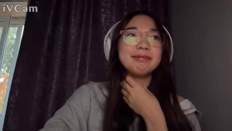 Snapshot of liaisonx_rosa chatting on October 22, 2025, 11:43 am liaisonx_rosa online show from October 22, 2025, 11:43 am