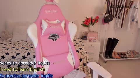 Snapshot of liajohnsons_ chatting on December 5, 2024, 5:04 am Lia Johnsons online show from December 5, 2024, 5:04 am