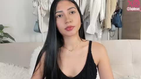 Lia Johnsons online show from June 16, 2026, 12:35 am