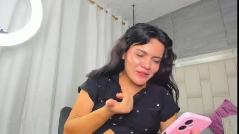 Lia online show from May 19, 2026, 1:56 am
