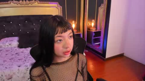 Lia lovet online show from May 15, 2026, 8:05 pm