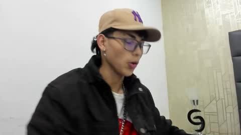 Snapshot of liam_adamms chatting on February 7, 2026, 12:20 pm Liam Adamms online show from February 7, 2026, 12:20 pm