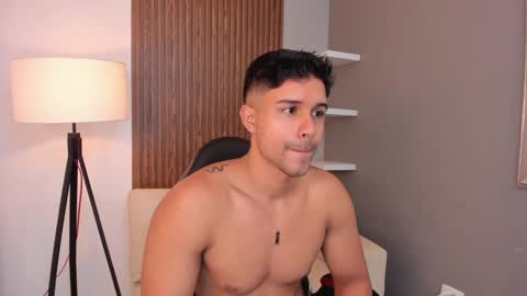 Snapshot of liam_colliins chatting on January 5, 2025, 11:37 am Liam Collins online show from January 5, 2025, 11:37 am