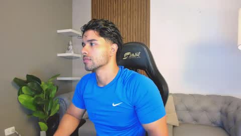 Liam Collins online show from April 15, 2026, 11:50 am