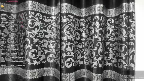 LIAM KLEIN online show from December 18, 2024, 11:13 am