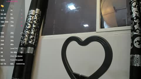 LIAM KLEIN online show from December 20, 2024, 11:10 am