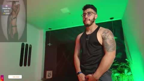 LIAM KLEIN online show from March 11, 2026, 11:27 am