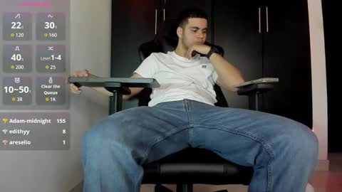 Snapshot of liam_mateo_ chatting on January 13, 2026, 4:29 am Liam online show from January 13, 2026, 4:29 am