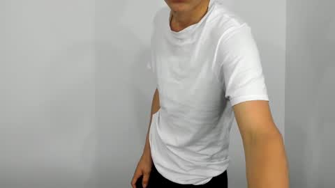 Snapshot of liam_oasiss chatting on January 3, 2025, 6:22 am liam_oasiss online show from January 3, 2025, 6:22 am