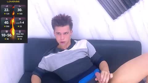 liam_york online show from March 13, 2026, 7:20 pm