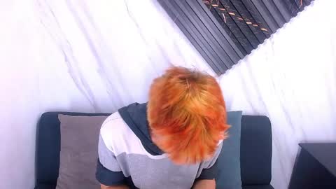 liam_york online show from April 20, 2026, 4:32 pm