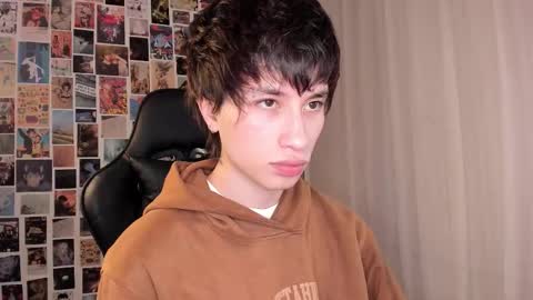 Liam online show from March 17, 2026, 5:11 am