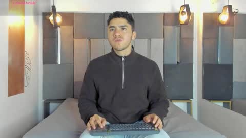 Liam online show from January 6, 2026, 11:25 am