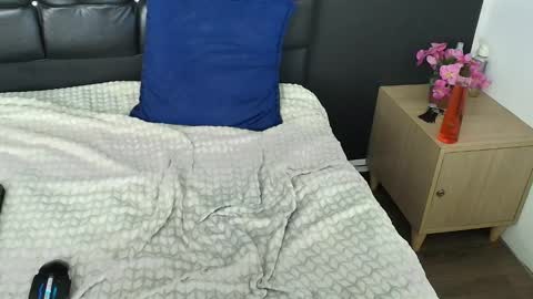 L I A M O N R O E online show from January 5, 2026, 5:27 pm