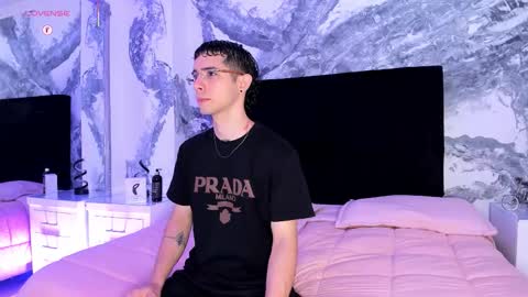 Liam online show from March 3, 2026, 7:09 pm