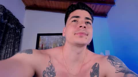 liamwyatt_ online show from March 19, 2026, 4:05 am