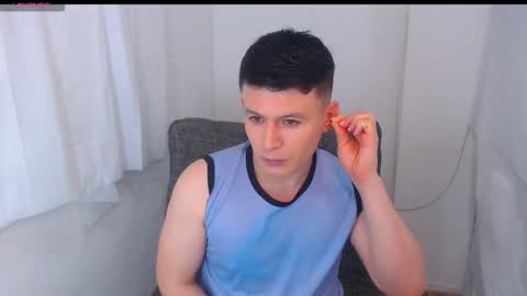 lian_eathan online show from March 21, 2026, 8:34 pm