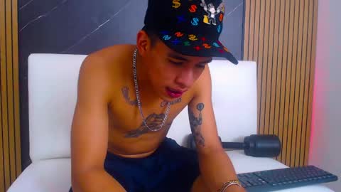 Lian Jacob online show from May 15, 2026, 7:26 am