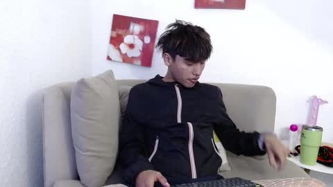 Snapshot of lian_ross chatting on November 24, 2025, 8:19 pm SAMUEL SAMY online show from November 24, 2025, 8:19 pm