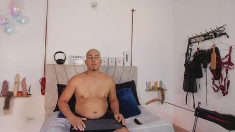 Snapshot of liana_asaff chatting on April 26, 2026, 7:33 pm Mistress Liana - Sir Asaf online show from April 26, 2026, 7:33 pm