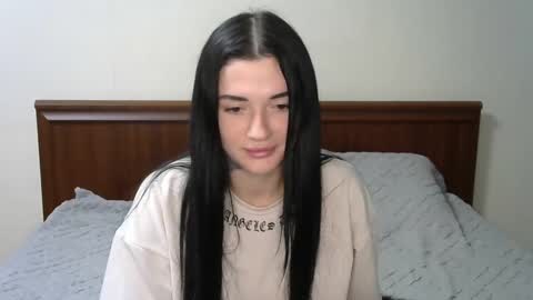 Snapshot of liana_diva chatting on December 8, 2024, 6:39 pm liana_diva online show from December 8, 2024, 6:39 pm