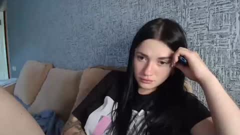 Snapshot of liana_diva chatting on July 6, 2026, 11:18 am liana_diva online show from July 6, 2026, 11:18 am