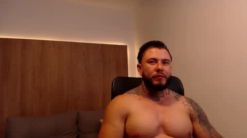 Snapshot of lianjones9 chatting on October 19, 2025, 6:41 pm lianjones9 online show from October 19, 2025, 6:41 pm